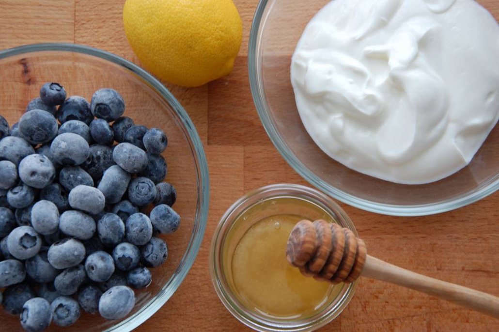 Frozen Joghurt mit Blaubeeren Rezept